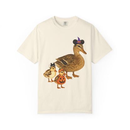 'HALLOWEEN PARK DUCKS' - TEE